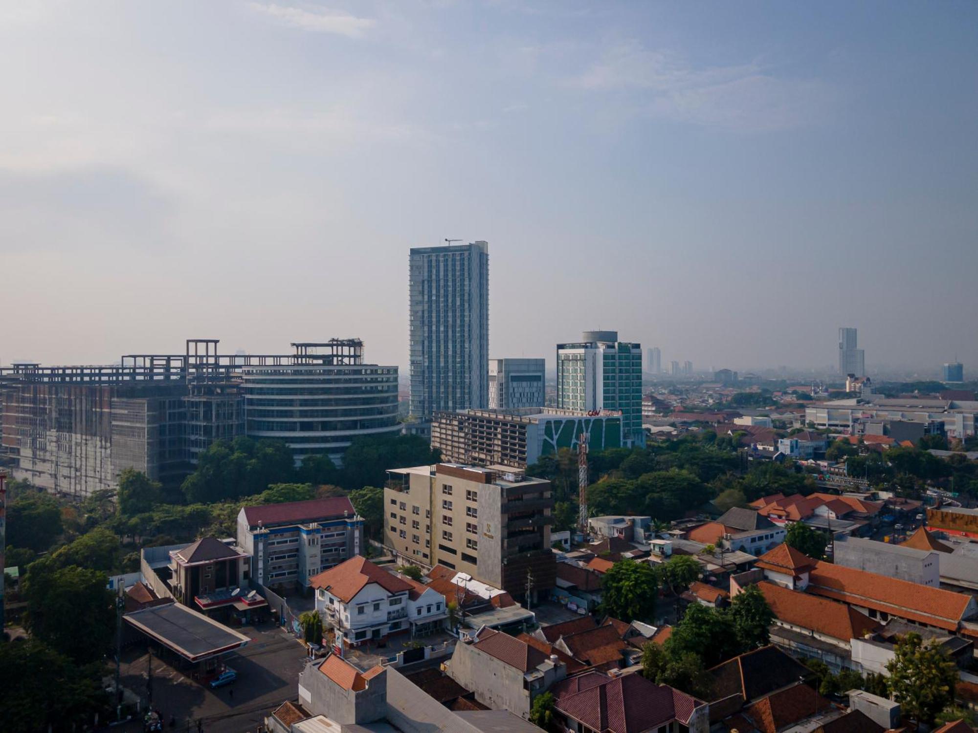 Stay.Vie Hotel Surabaja Zewnętrze zdjęcie