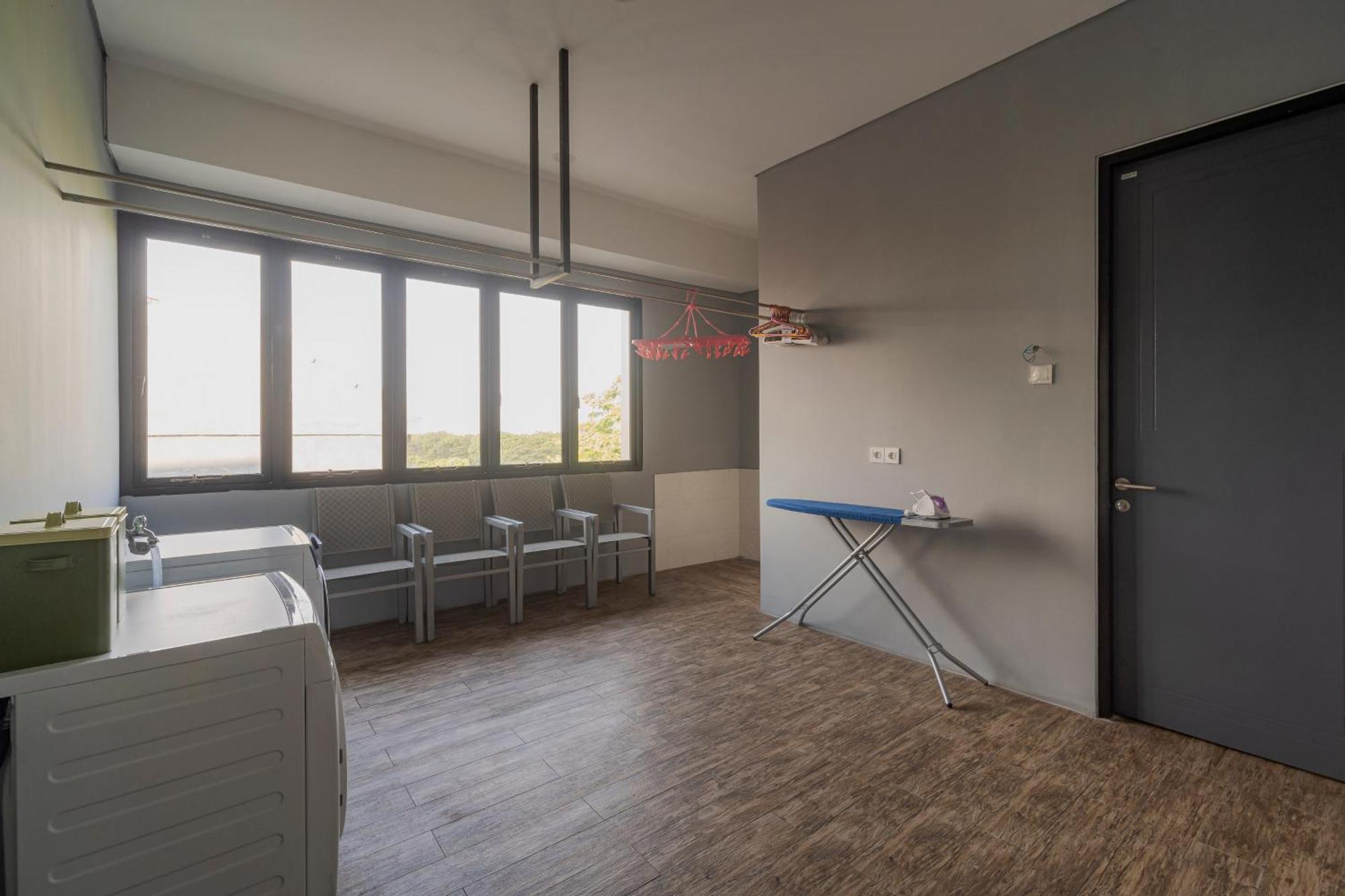 Stay.Vie Hotel Surabaja Zewnętrze zdjęcie